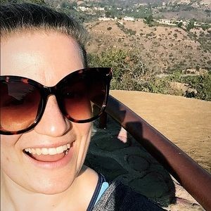 Meet your Posher, Sarah